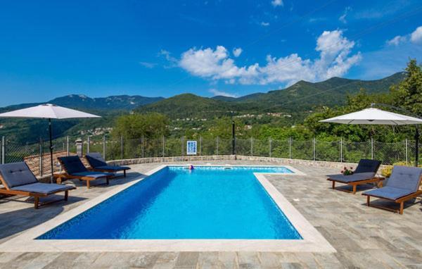 Villa Ivetta Veprinac 外观 照片